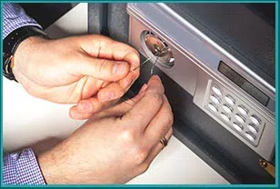 Rockville Centre Locksmith Service Rockville Centre, NY 516-962-5746 Rockville Centre Locksmith Service Rockville Centre, NY 516-962-5746 - 9-commercial-locksmith